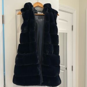 Via Spiga navy faux fir vest XS